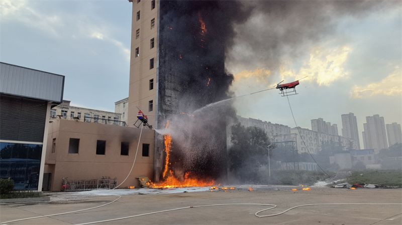 高層及超高層建筑外墻火、露臺火撲救